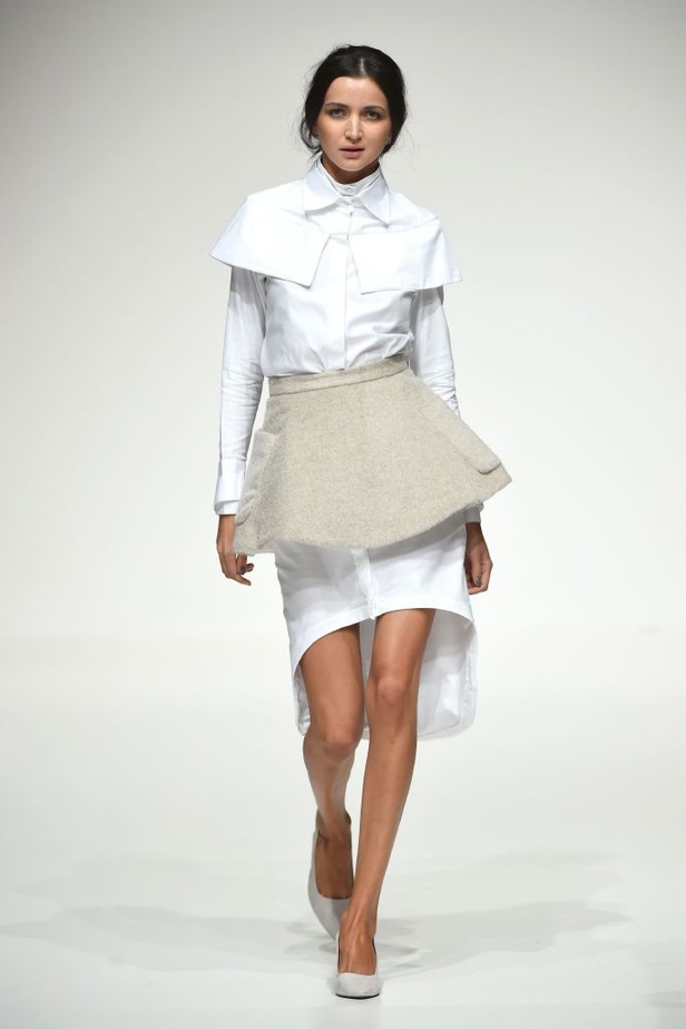 تصاميم فاخرة جمعت الأناقة والحداثة في عرض Hashe