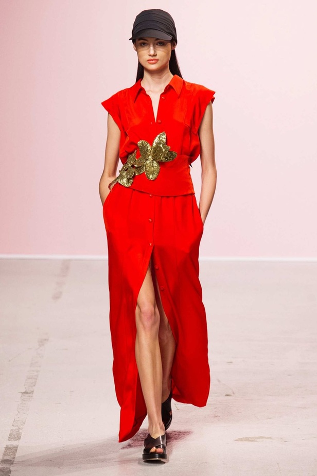 عرض أزياء PASCAL MILLET