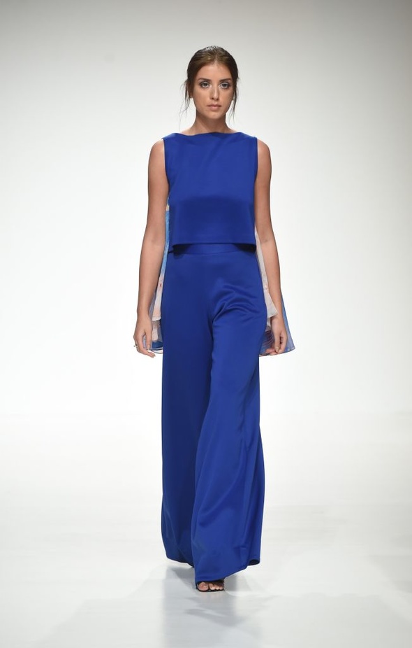 عرض ازياء زينة برسلي لربيع و صيف 2016