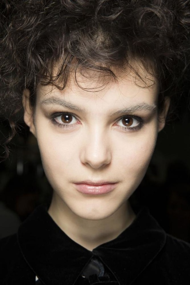 عرض جورجيو ارماني لخريف وشتاء 2016-2017