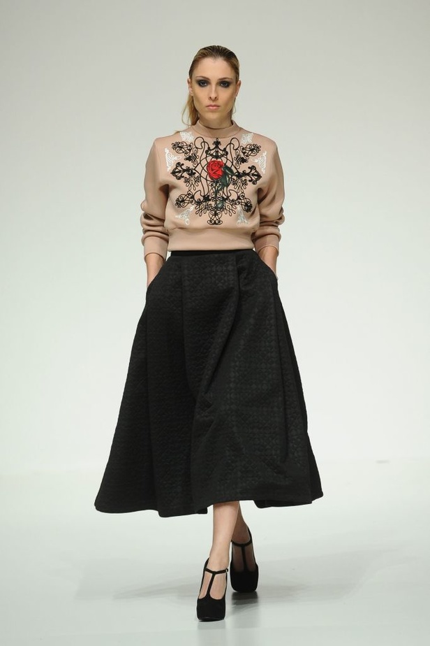 أناقة ورقي في مجموعة Hussein Bazaza 