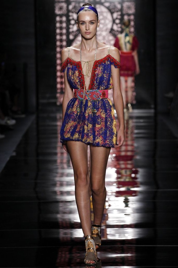 Reem Acra تُهدي مجموعتها إلى لبنان! 