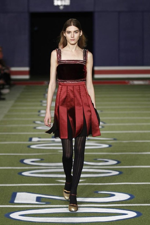 تشبّثي بكامل جنونك مع خريف Tommy Hilfiger