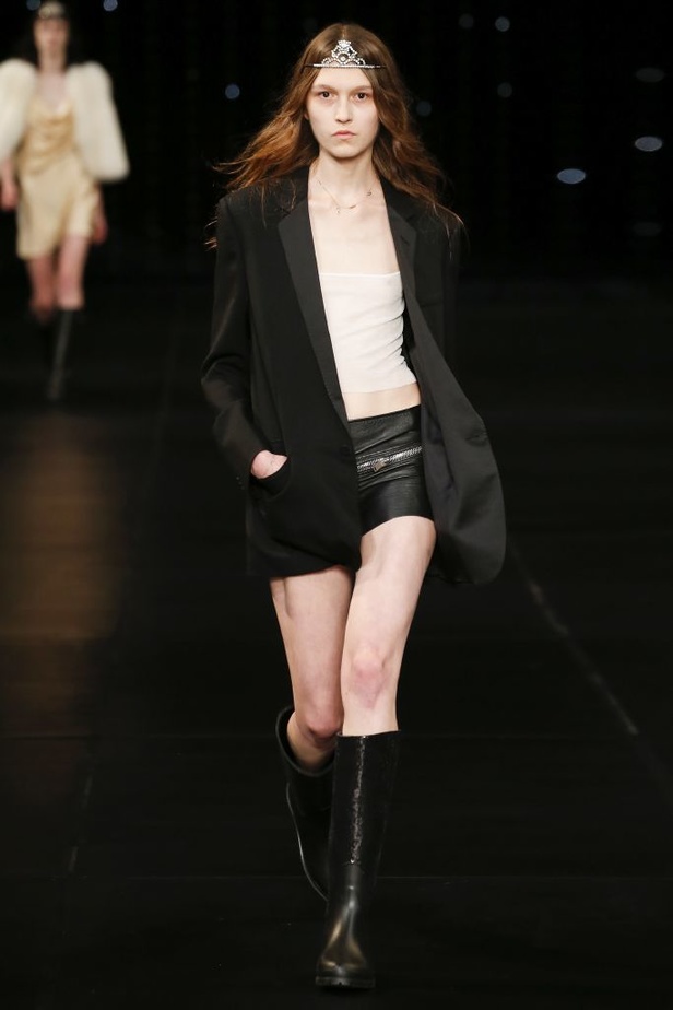 مجموعة Saint Laurent لربيع و صيف 2016