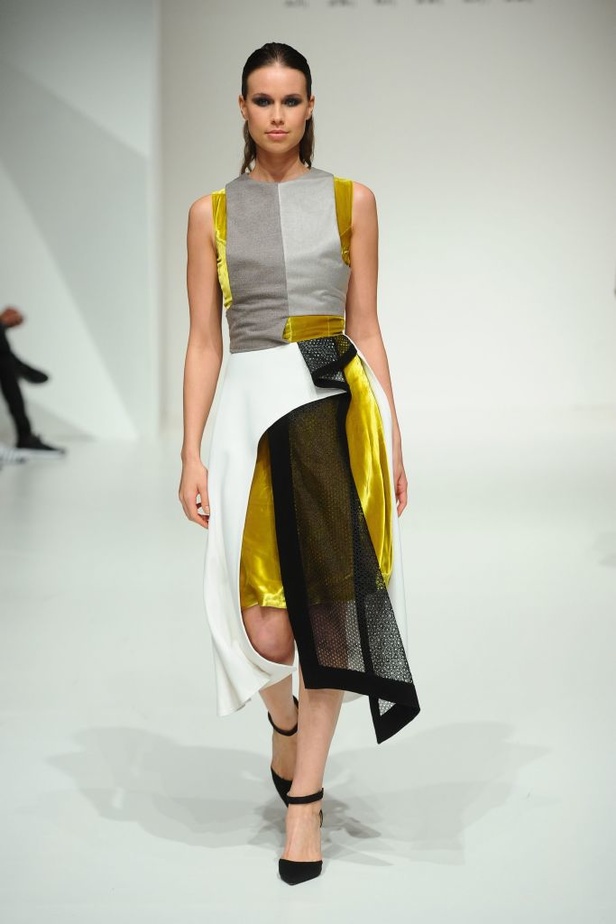 أناقة ورقي في مجموعة Hussein Bazaza 