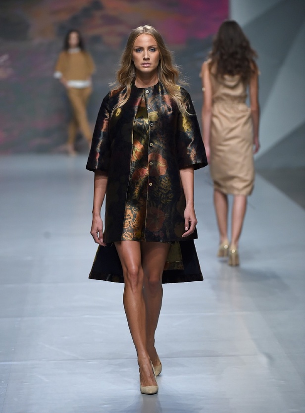 مجموعة The Emperor 1688