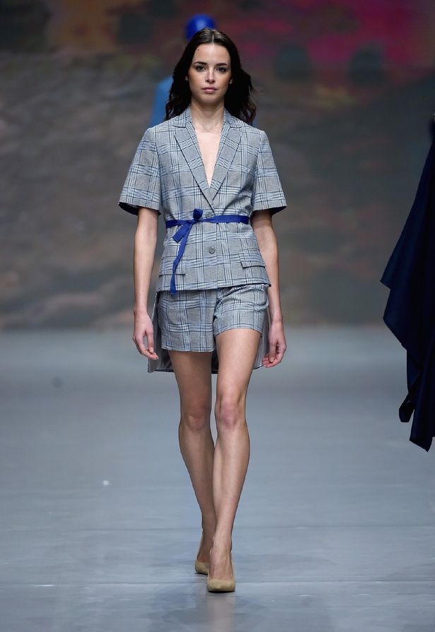 مجموعة The Emperor 1688