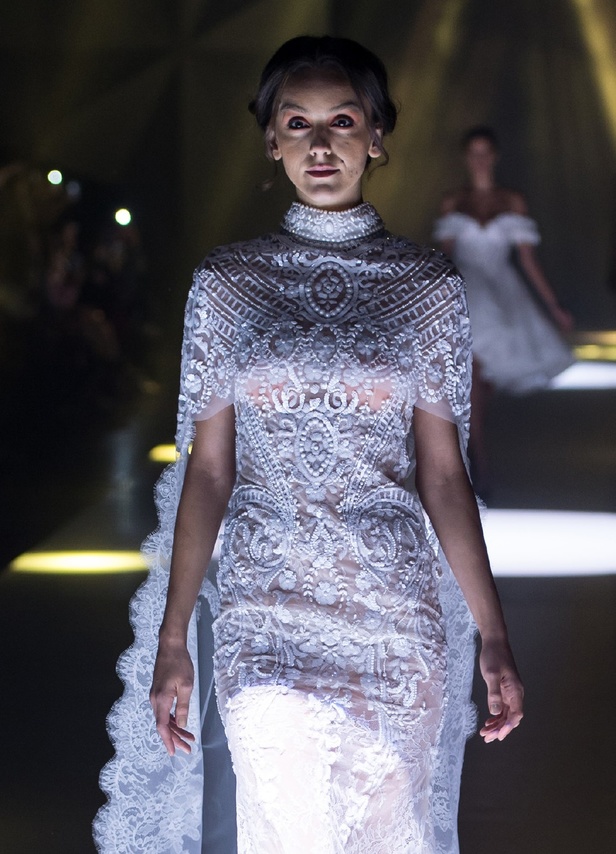 مجموعة Michael Cinco