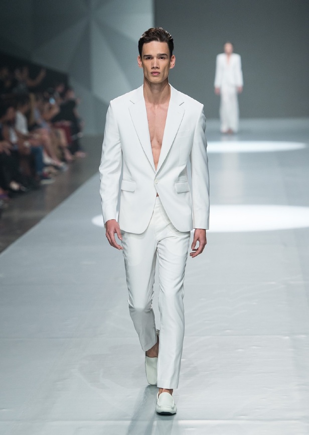 مجموعة Michael Cinco