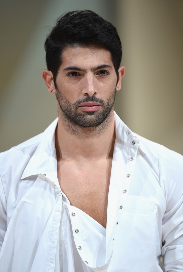 مجموعة Tahir Sultan