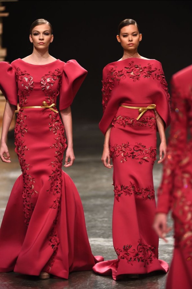 Ezra يتوّج امرأته ملكة على عرش الأناقة