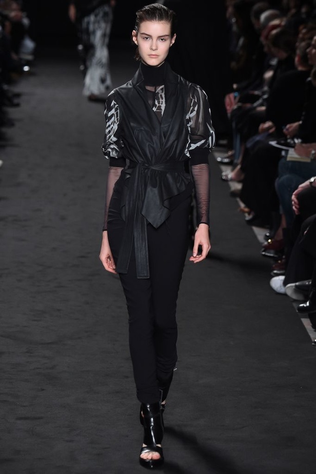 مجموعة Ann Demeulemeester لربيع و صيف 2016