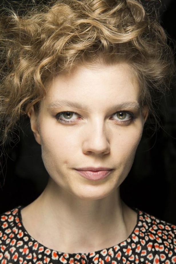 عرض جورجيو ارماني لخريف وشتاء 2016-2017