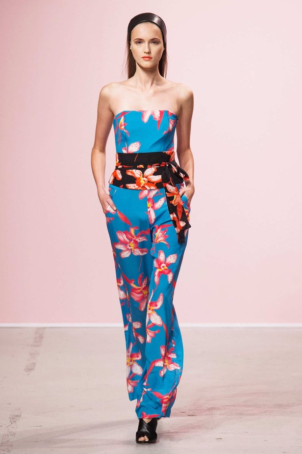 عرض أزياء PASCAL MILLET