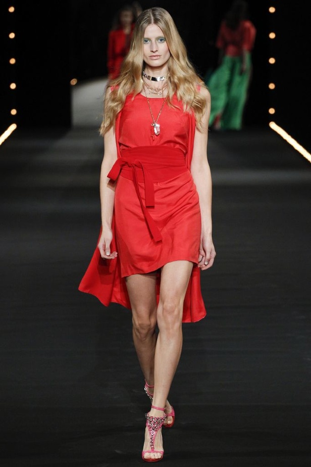 مجموعة Alexis Mabille لربيع و صيف 2016