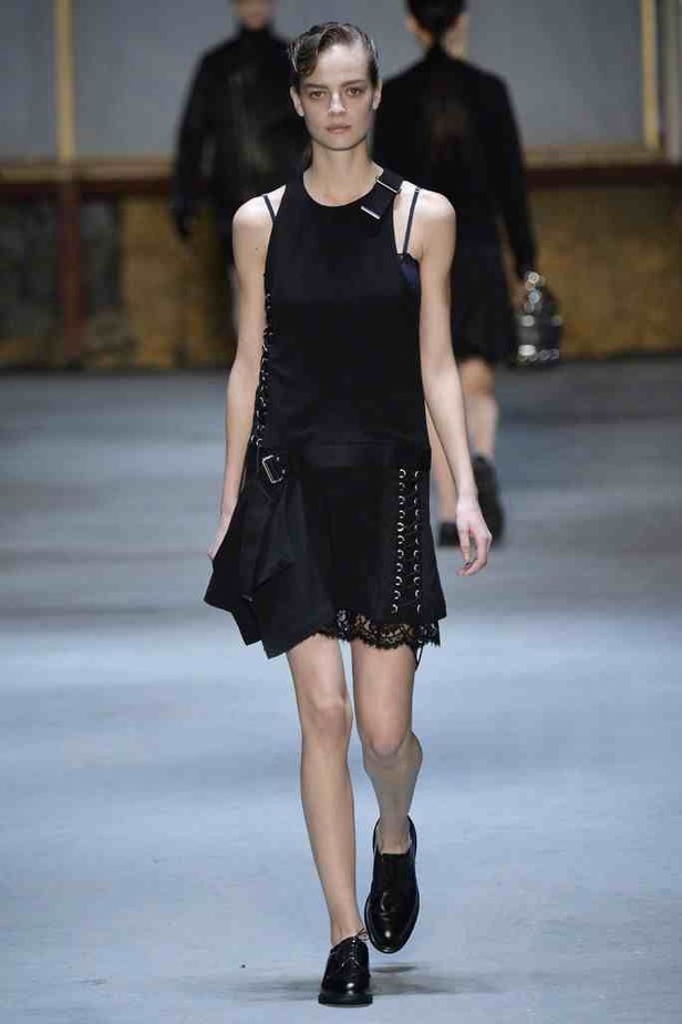 الأسود يطير بك مع خريف Diesel Black Gold