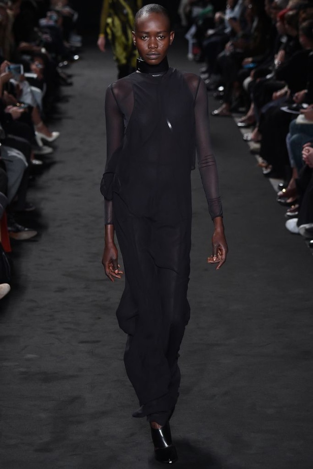 مجموعة Ann Demeulemeester لربيع و صيف 2016