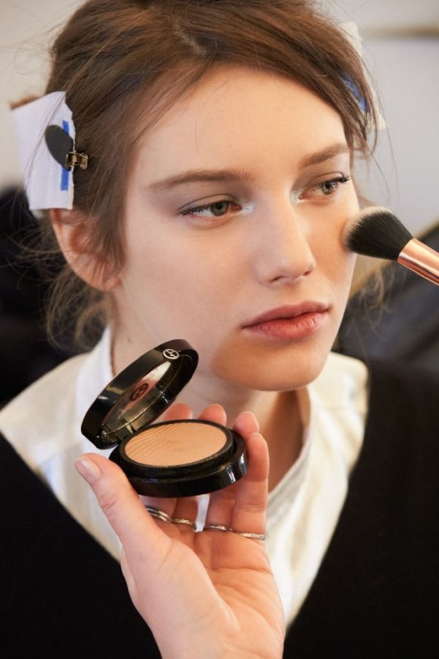 مجموعة جيورجيو ارماني للهوت كوتور لربيع وصيف 2021 