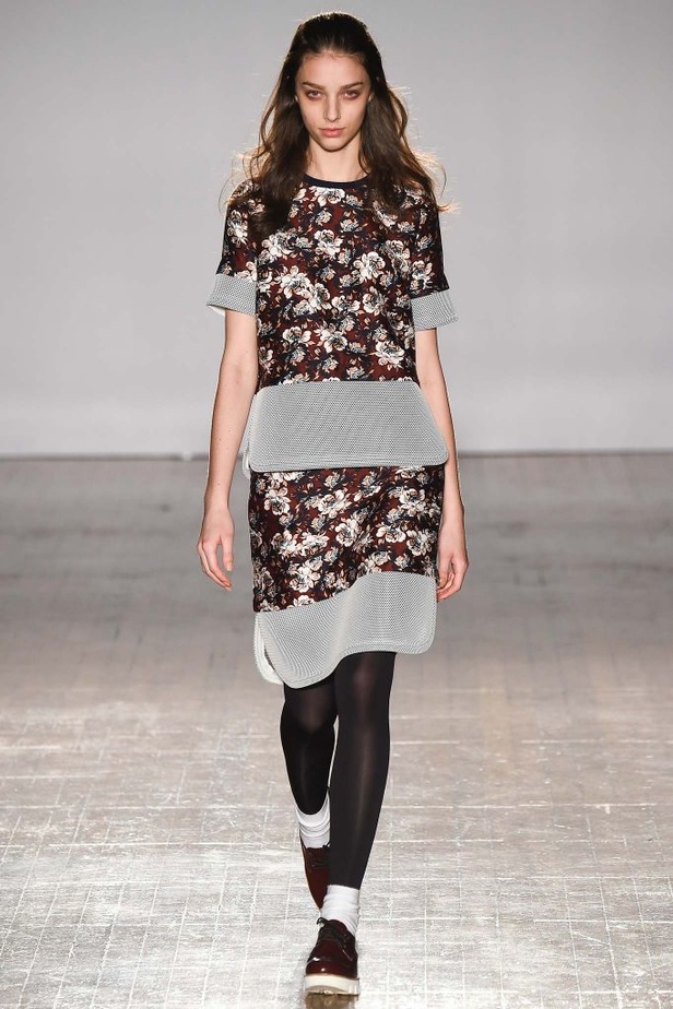 Mother of Pearl تختصر أبرز صحيات الموضة لشتاء 2015