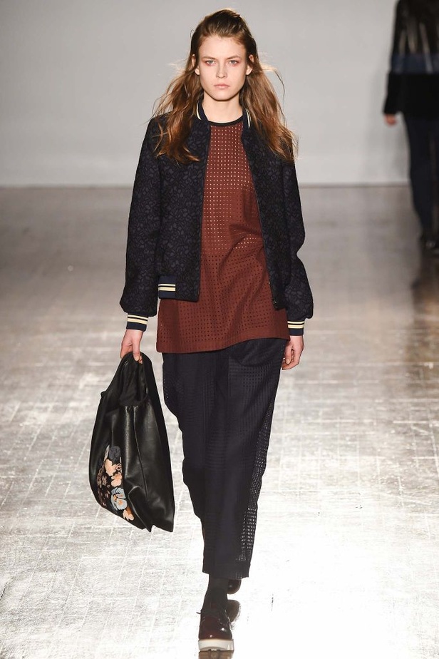 Mother of Pearl تختصر أبرز صحيات الموضة لشتاء 2015