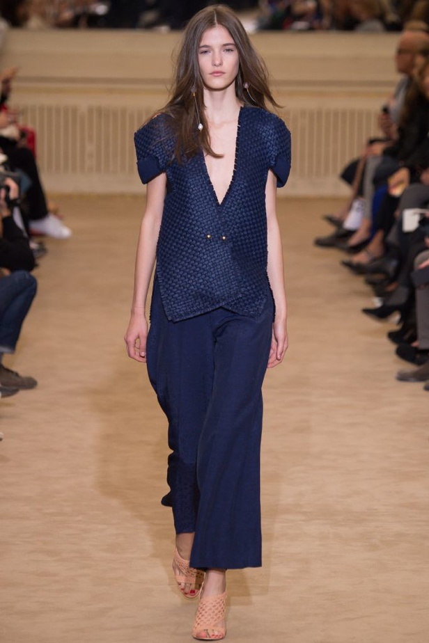 مجموعة Roland Mouret لربيع و صيف 2016