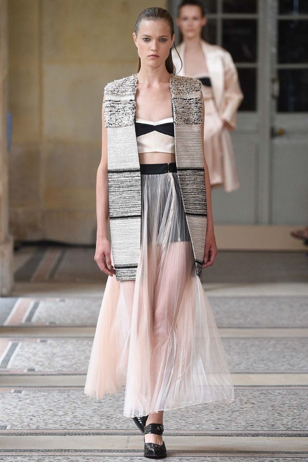 مجموعة بشرى جرار لشتاء 2016 : أناقة هادئة ومريحة