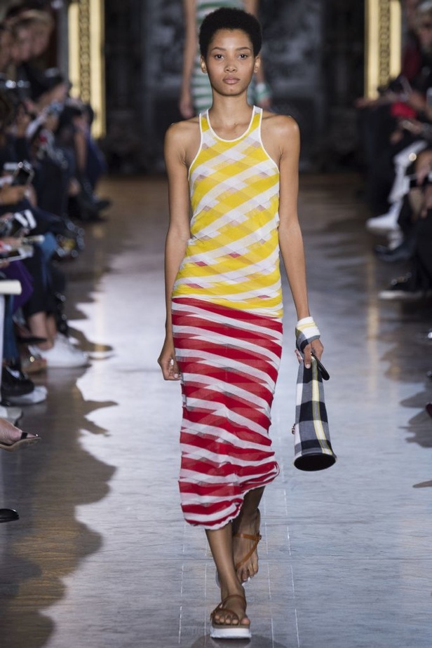 مجموعة Stella Mccartney لربيع و صيف 2016