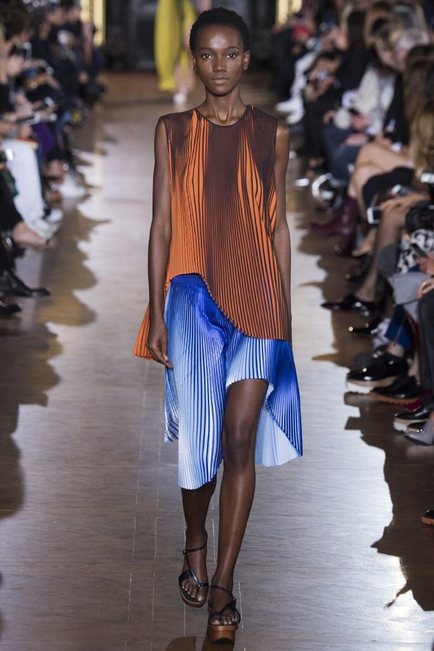 مجموعة Stella Mccartney لربيع و صيف 2016