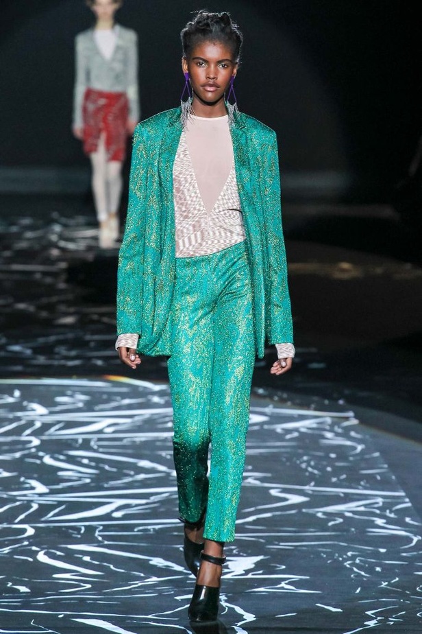 ميسوني: تألق التصاميم المطبعة والخطوط المموجة