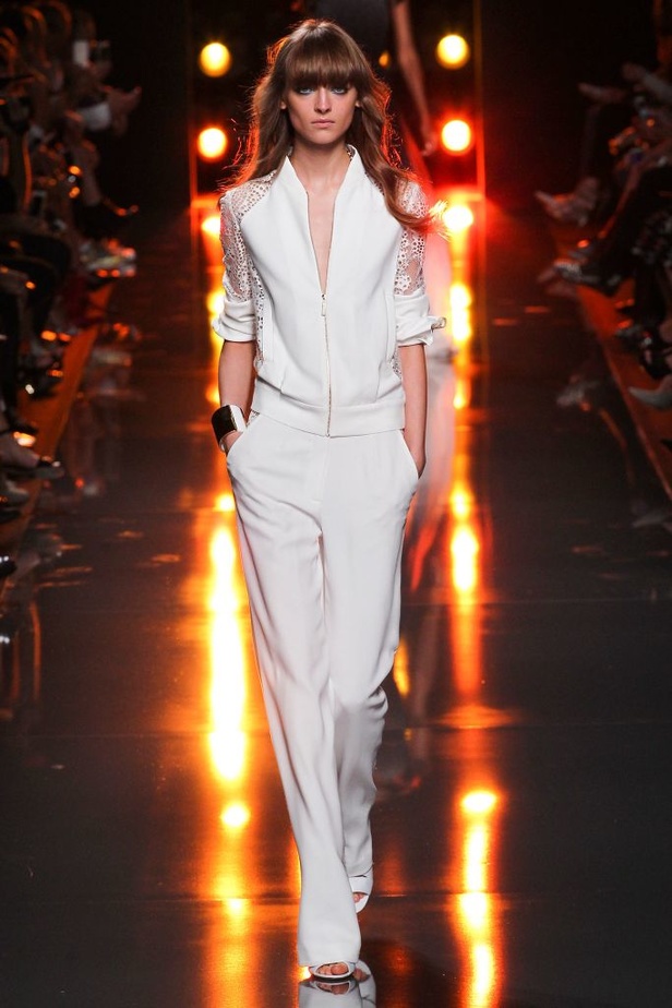 ايلي صعب: الغوص في بحر الابداع