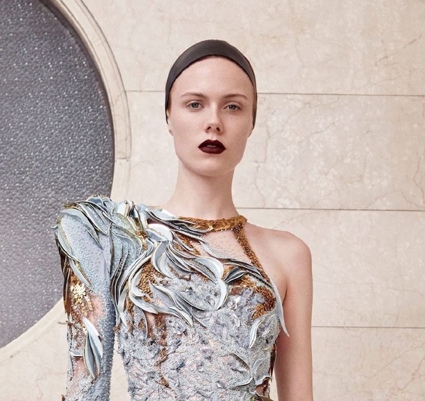 مجموعة Atelier Versace لموسم خريف 2017