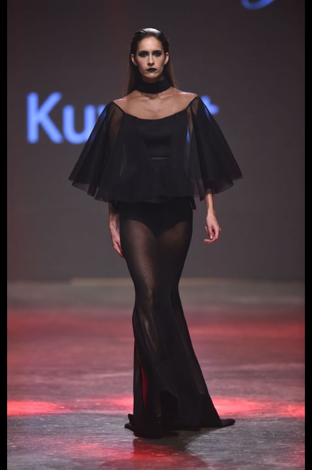 عرض ازياء Yousef El Jasmi لربيع و صيف 2016 