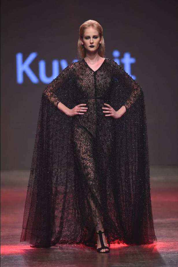 عرض ازياء Yousef El Jasmi لربيع و صيف 2016 