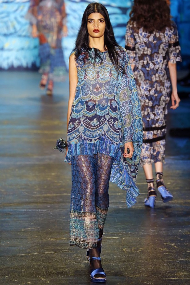 مجموعة Anna Sui لربيع و صيف 2016