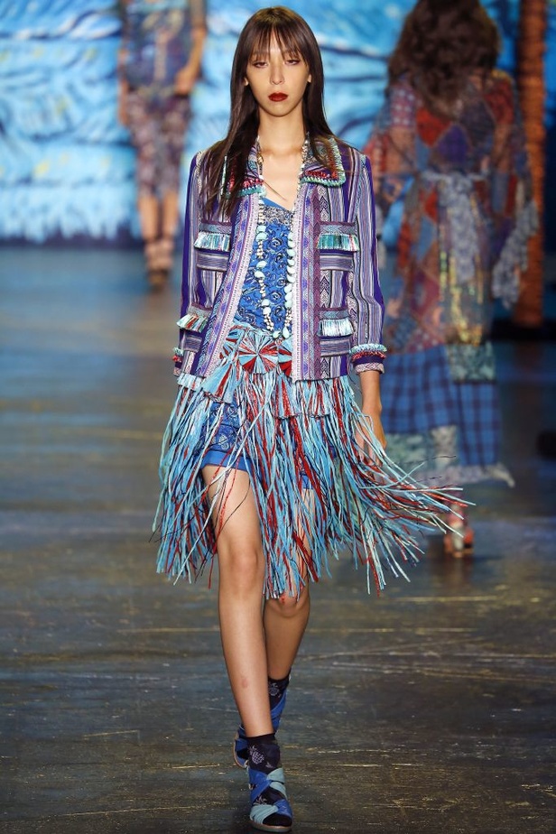 مجموعة Anna Sui لربيع و صيف 2016