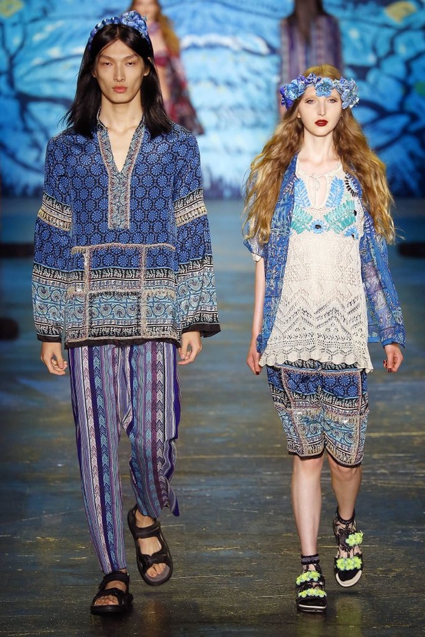 مجموعة Anna Sui لربيع و صيف 2016