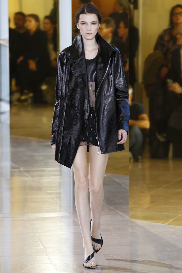 مجموعة Anthony Vaccarello لربيع و صيف 2016