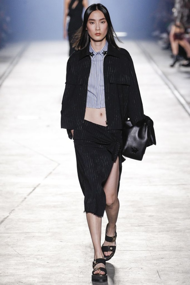 مجموعة Versace لربيع و صيف 2016