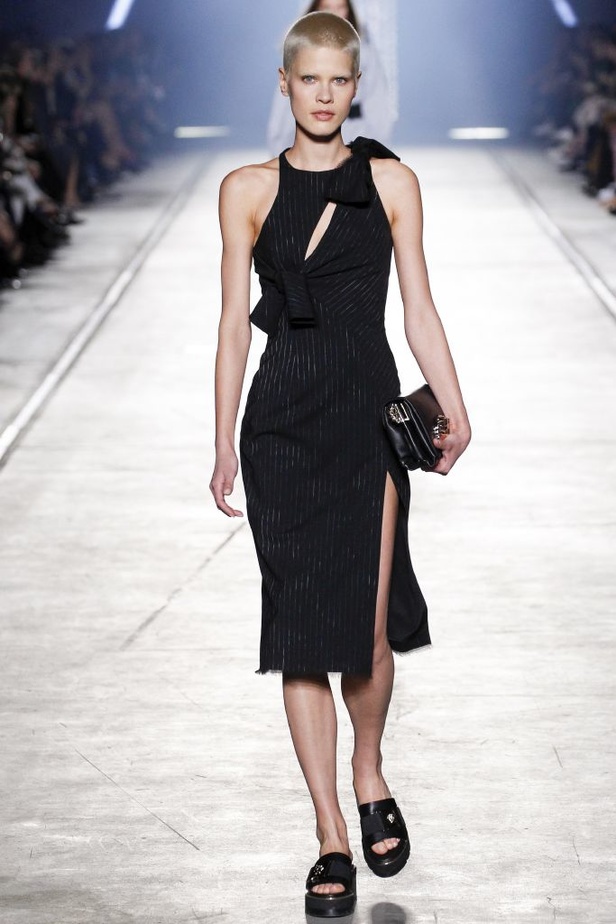 مجموعة Versace لربيع و صيف 2016