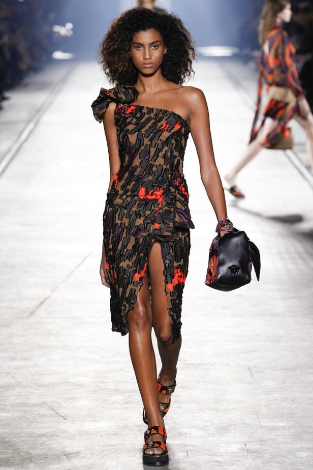 مجموعة Versace لربيع و صيف 2016