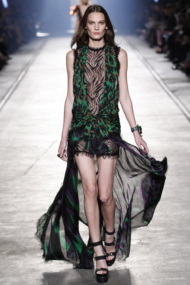 مجموعة Versace لربيع و صيف 2016