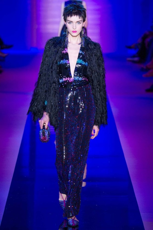 Armani Privé: شتاء صاخب و لامع !