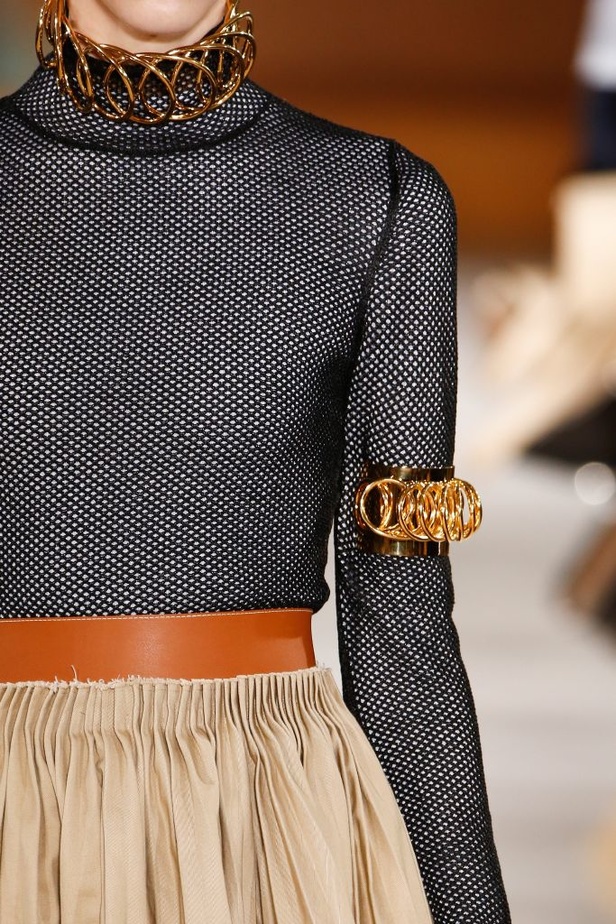 مجموعة Loewe لخريف وشتاء 2016-2017