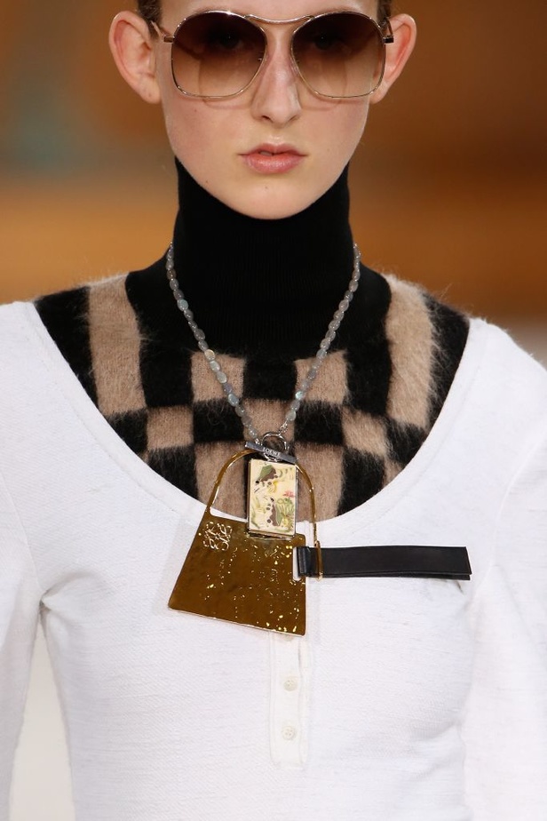 مجموعة Loewe لخريف وشتاء 2016-2017