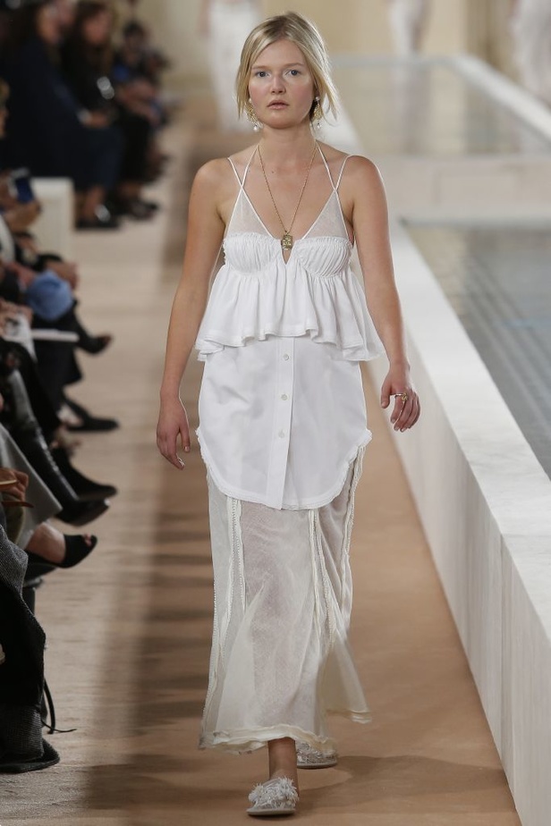 مجموعة Balenciaga لربيع و صيف 2016