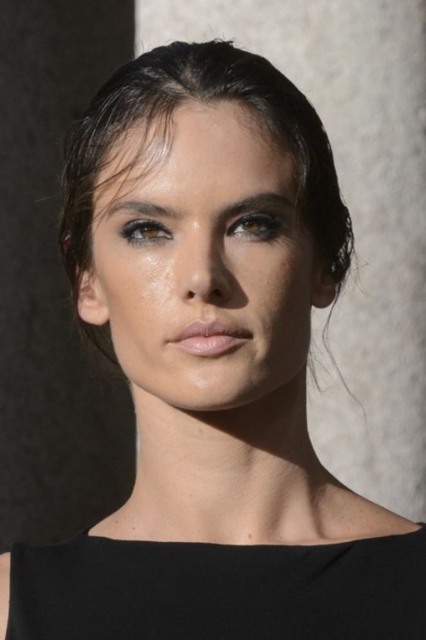 مجموعة "ألبيرتا فيريتي" لموسم ربيع وصيف 2018