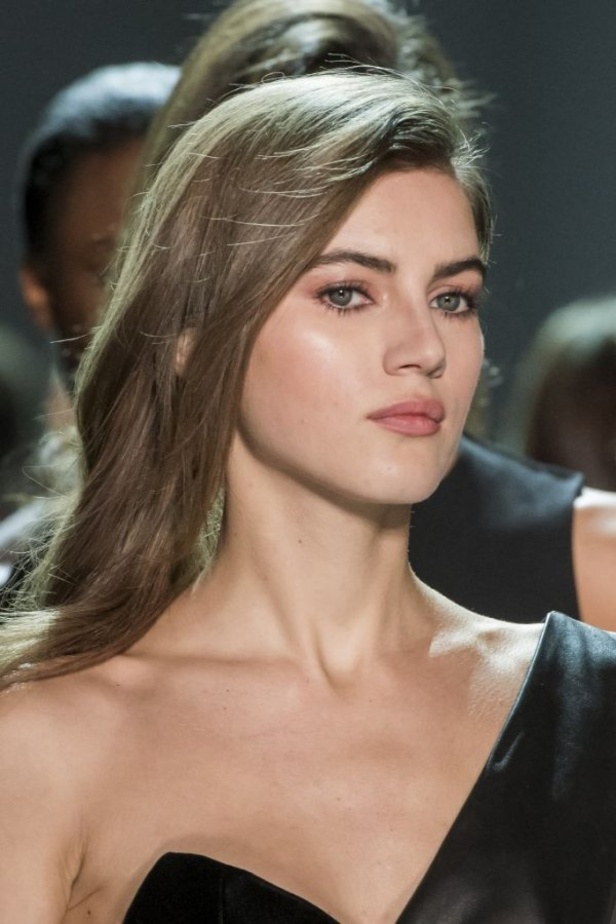 مجموعة AlexandreVauthier لربيع وصيف 2017