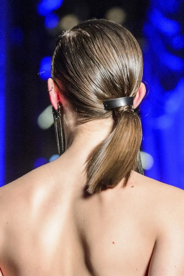 عرض أزياء Aigner لخريف وشتاء 2017