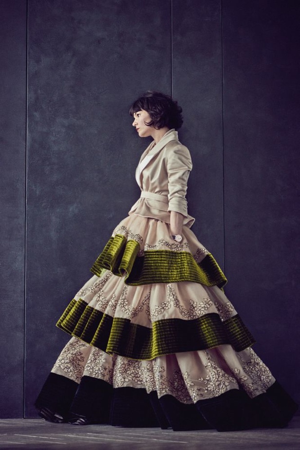 Alexis Mabille: تصاميم راقية لكل إمرأة