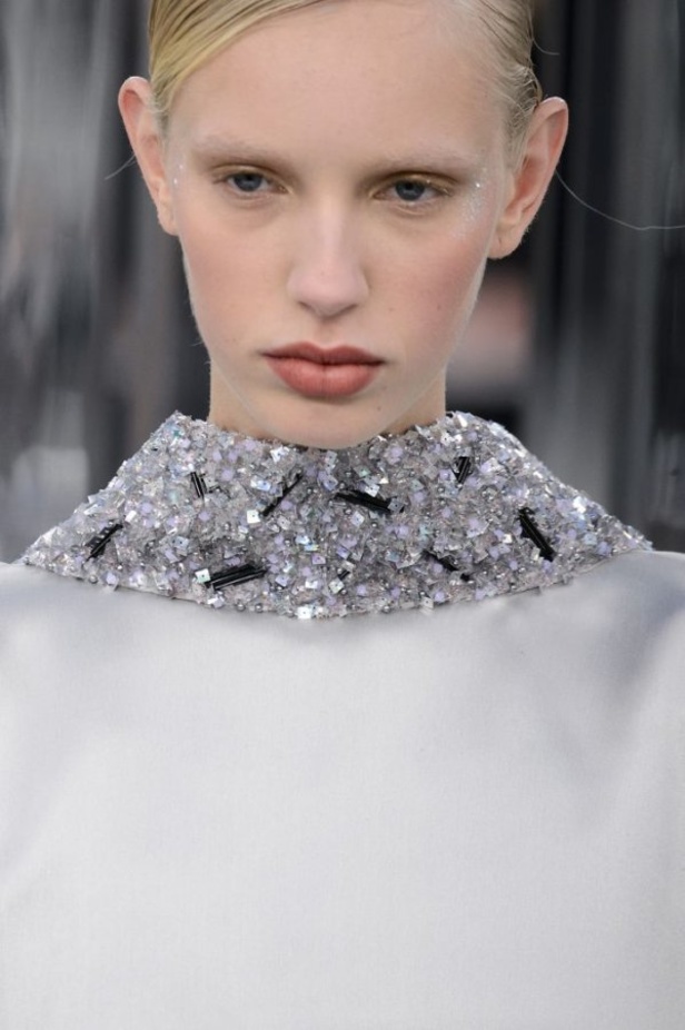 شاهدي مجموعة شانيل الراقية لصيف 2017